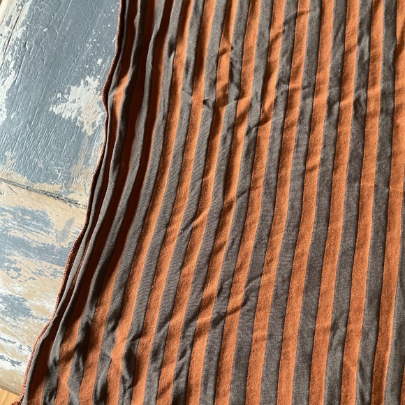 Scarf - Picture 2 of 3